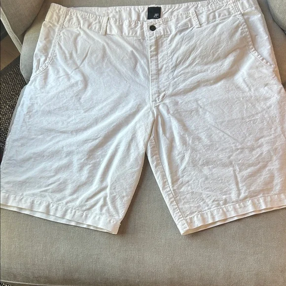 JF J.Ferrar Men's White Flat Front Shorts (NWOT) - Picture 4 of 6